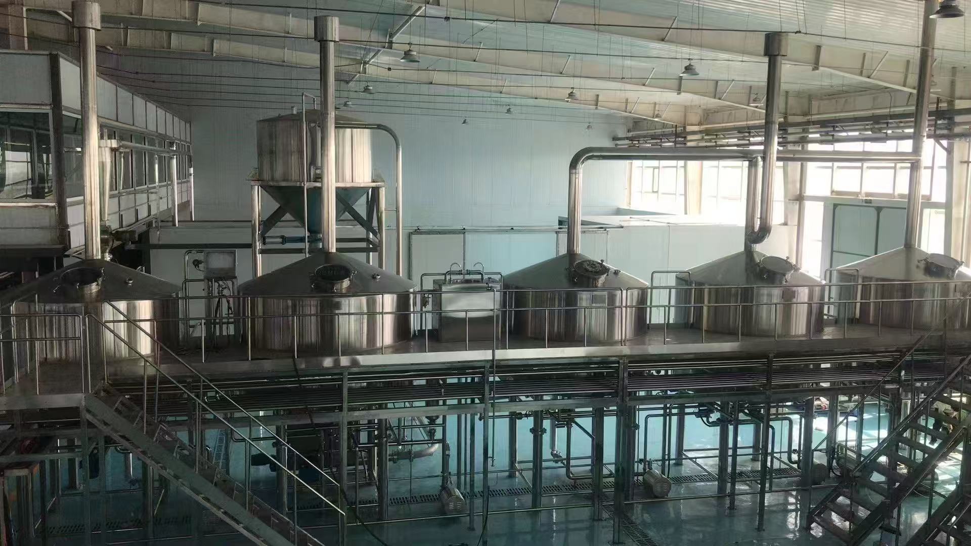 华容精酿啤酒设备厂—精酿啤酒设备主要生产工艺与核心技术